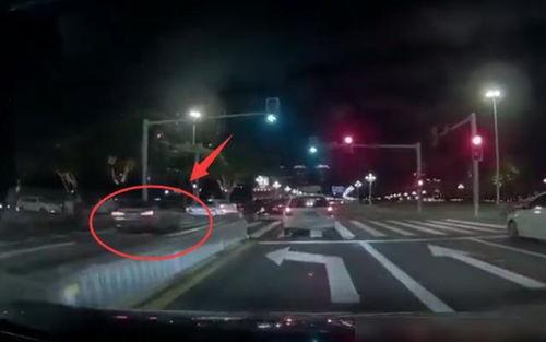 珠海车祸最新爆料,悲剧现场细节曝光，事故原因引关注